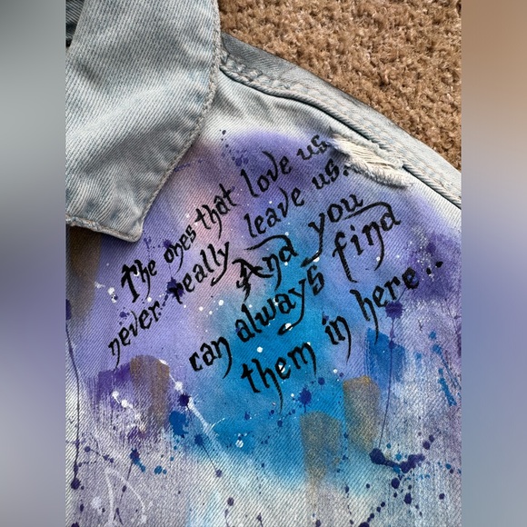 Hand painted New Denim ZARA Jacket size M Custom Harry Potter - Picture 12 of 12